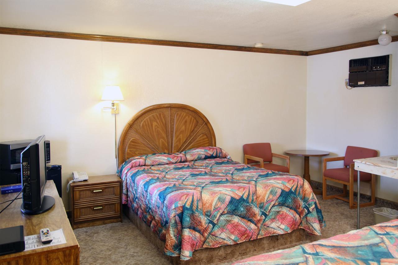 Country Inn Motel Dove Creek Dış mekan fotoğraf