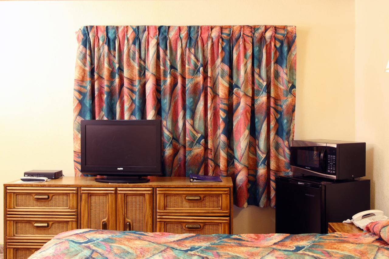 Country Inn Motel Dove Creek Dış mekan fotoğraf